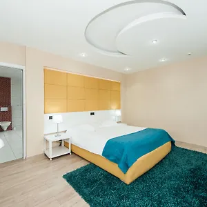 Otel Phenix