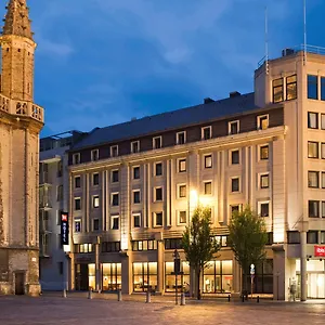 Ibis Centrum St. Baafs Kathedraal Otel